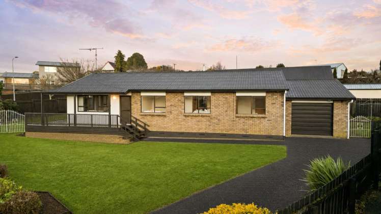 75 Gibson Road_0