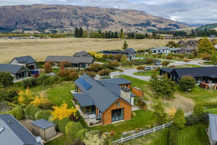 5 Parkview Street Wanaka_26