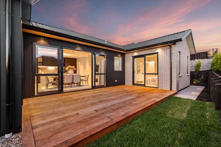 33 Tukutata Crescent_5