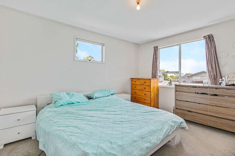 4 Ronald Algie Place Saint Johns_13