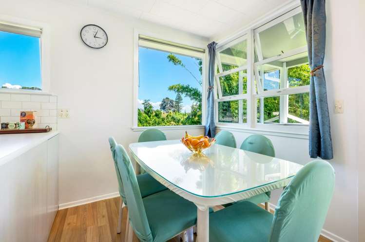 24 Alison Road Surfdale_8