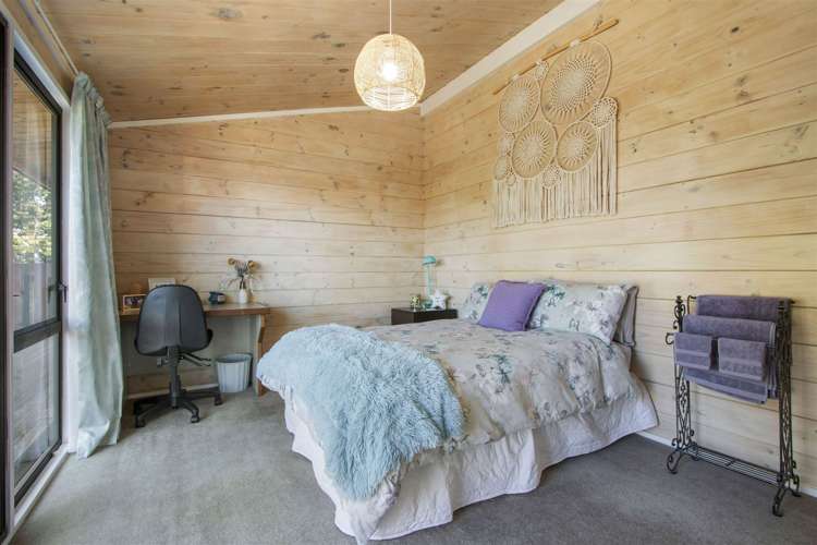 343 Wright Road Aongatete_11