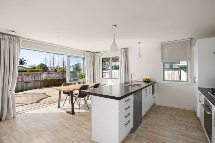 210 Lakes Boulevard Pyes Pa_3