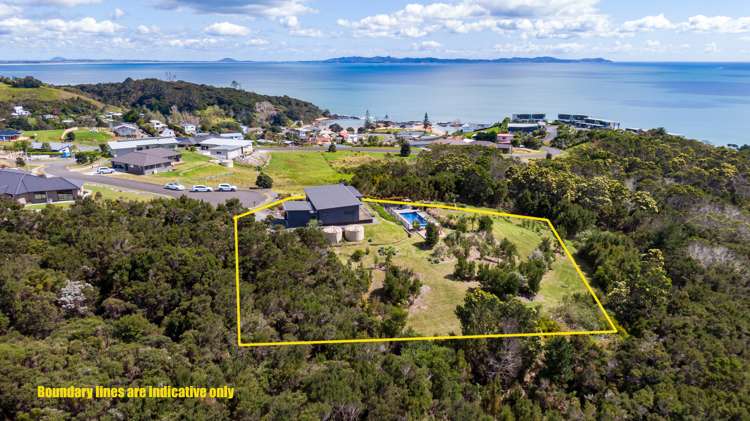 19 Sunrise Place Cable Bay_25