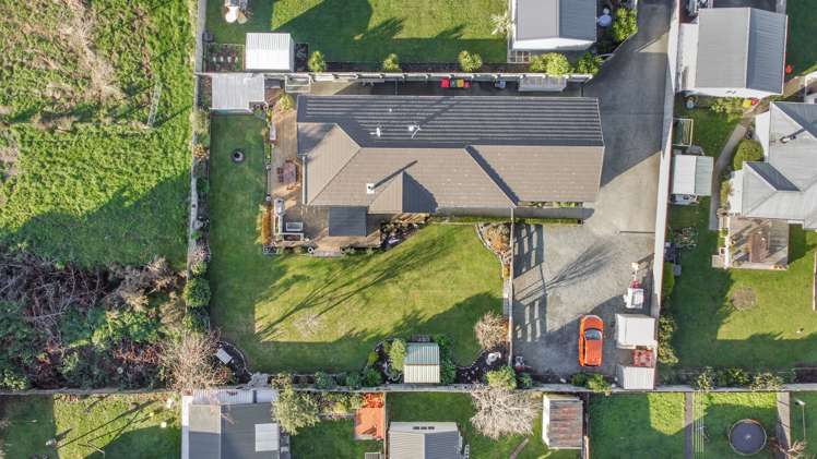 9 Ashburn Road Wainuiomata_27