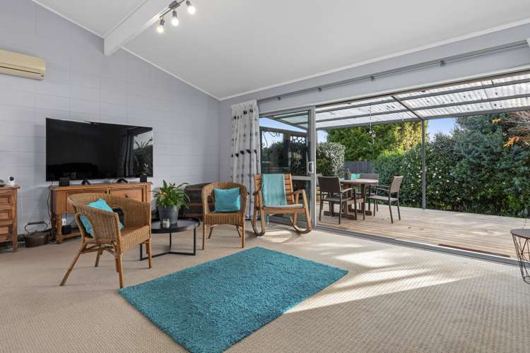 27 Takapu Street Matua_12