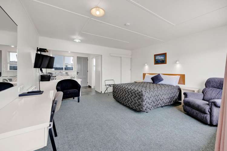 215 South Road Hawera_17