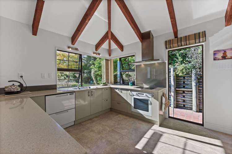 37 The Cliffs Britannia Heights_4