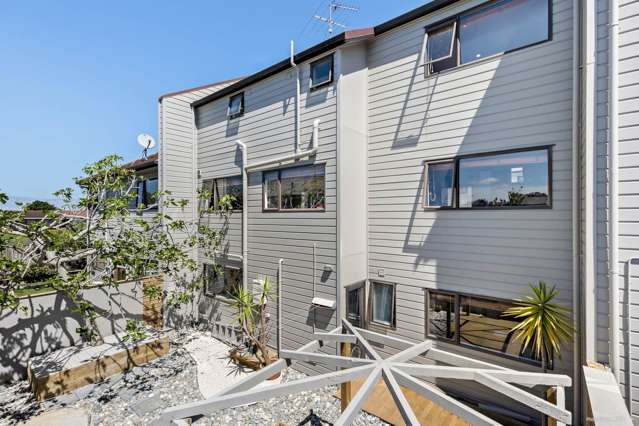 2/27 Campbell Road Royal Oak_2