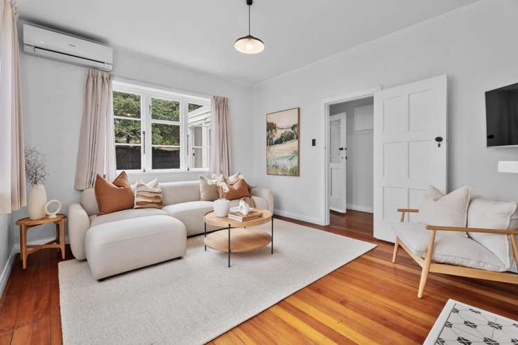 567 Mount Albert Road Royal Oak_1
