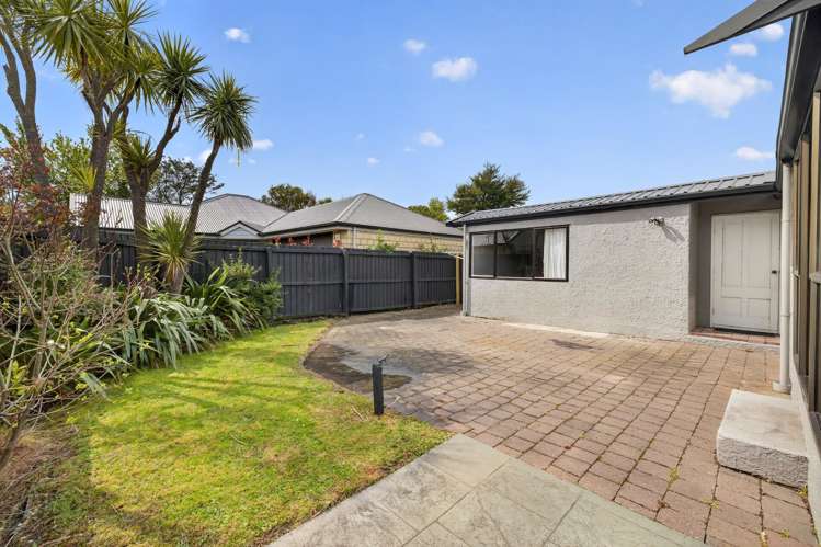 81 Wildberry Street Woolston_15