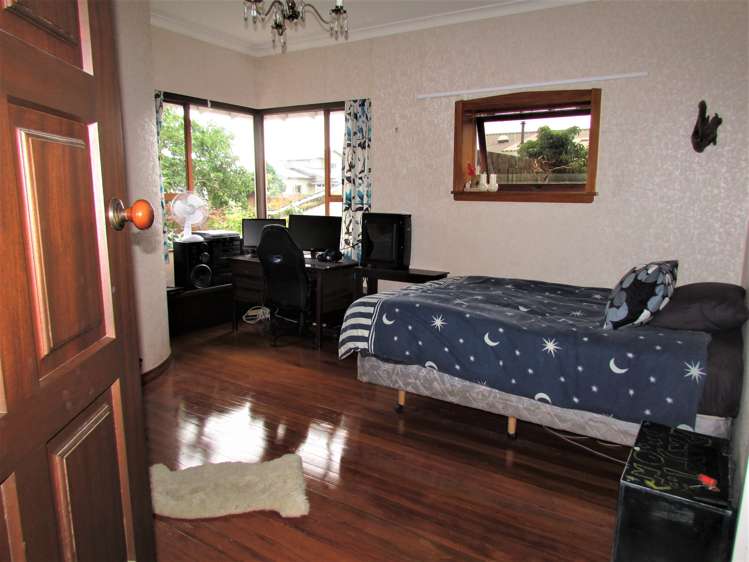 43 Palmerston Street Greymouth_12