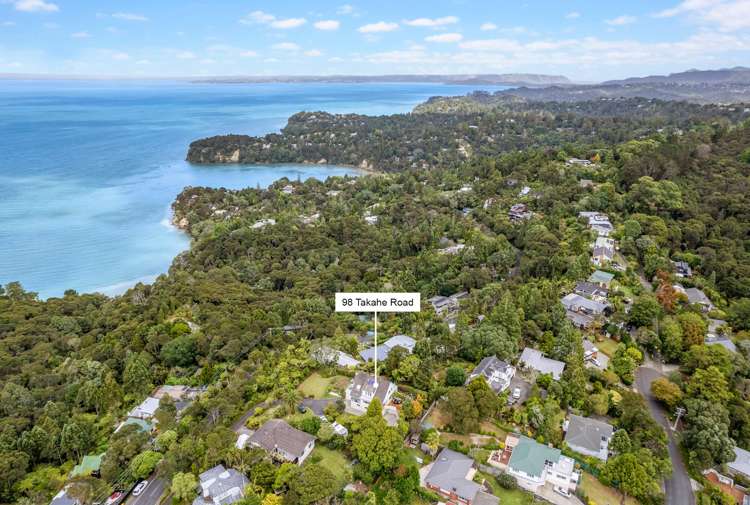 98 Takahe Road Titirangi_24