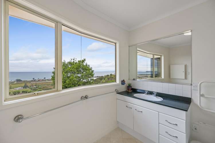 11 Kaimata Road Bay View_14