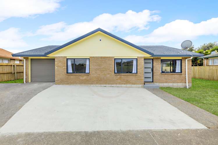 44 Manston Road Mangere_1