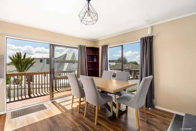 2/5 Abbotleigh Avenue Te Atatu Peninsula_2