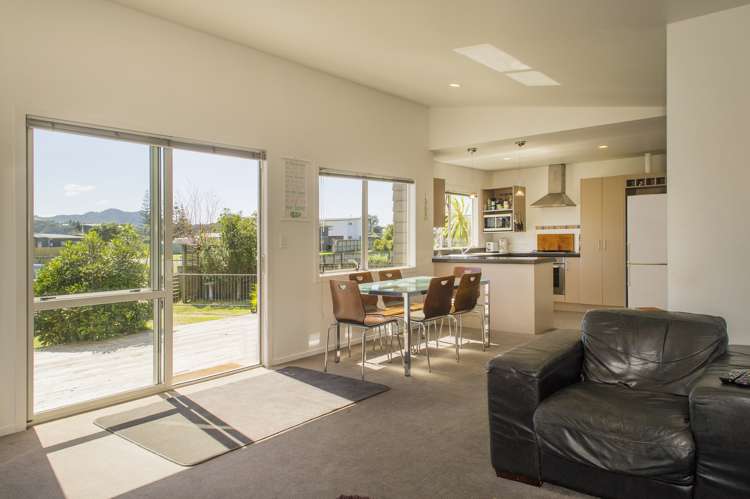 3 Captain Wood Avenue Whitianga_2