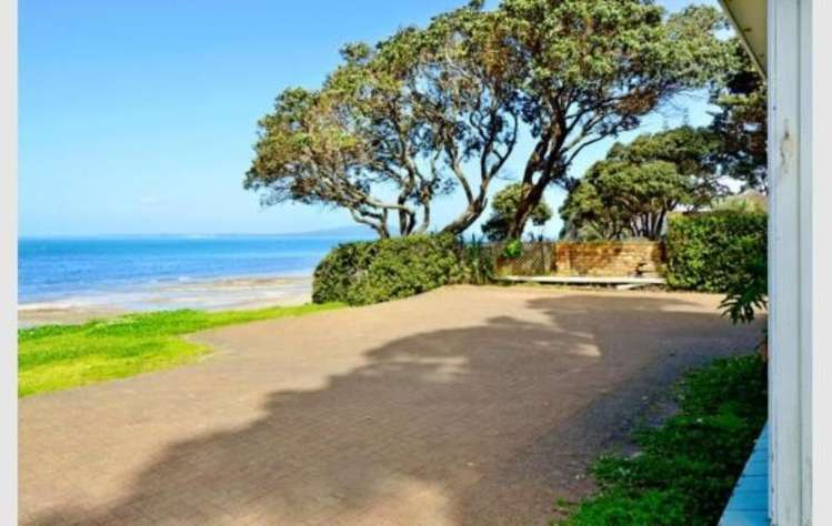 11 View Road Campbells Bay_9