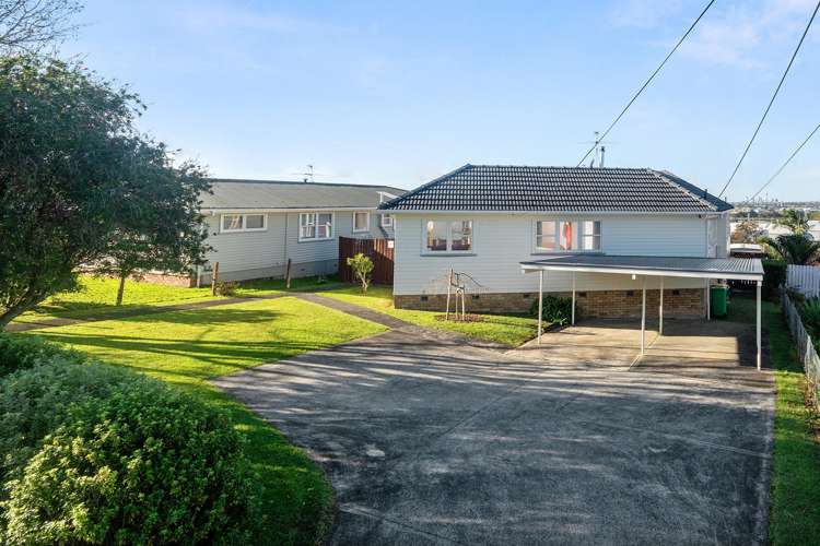 6 Fowey Avenue Te Atatu South_17