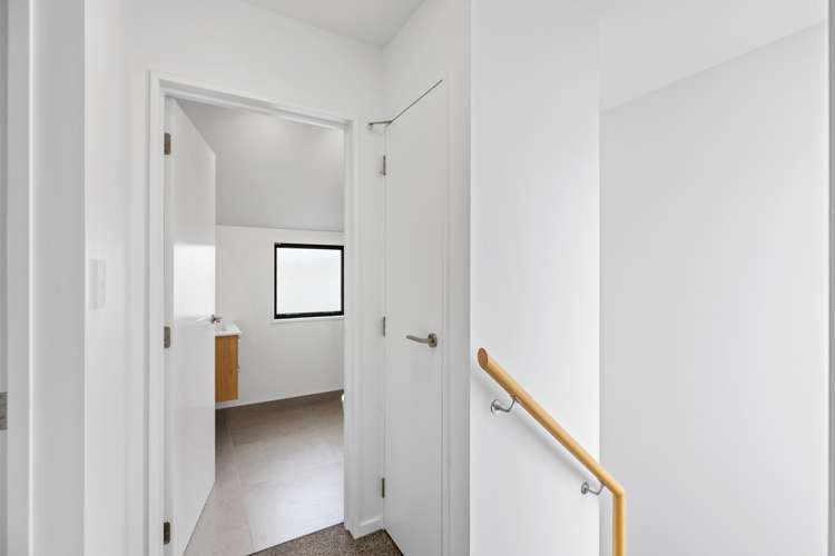 2/37 Maxwell Street Riccarton_9