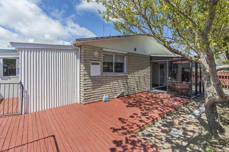 4A Richmond Street Waitara_17