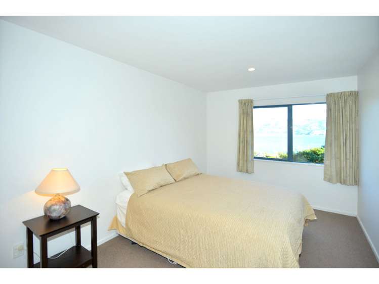 18 Settlers Hill Akaroa_15