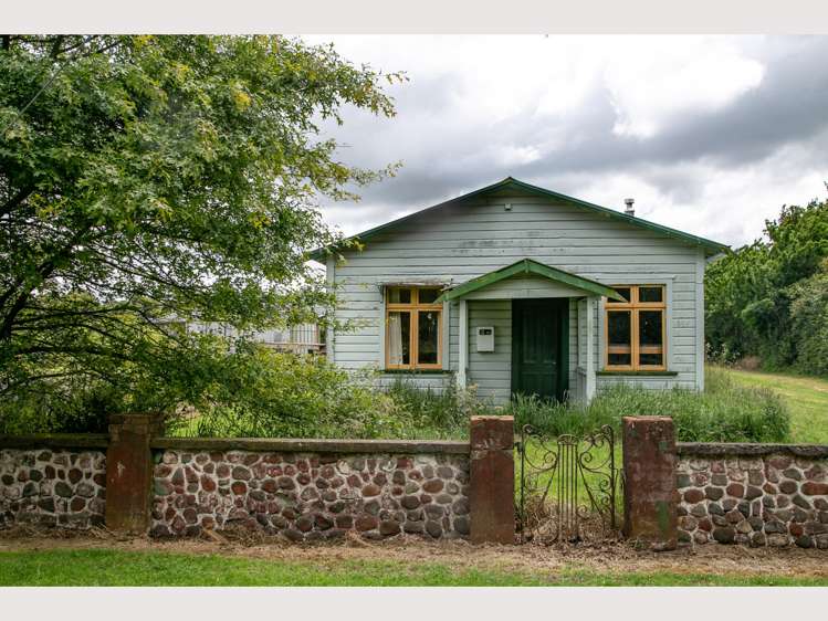 64 Burns Street Ohakune_0