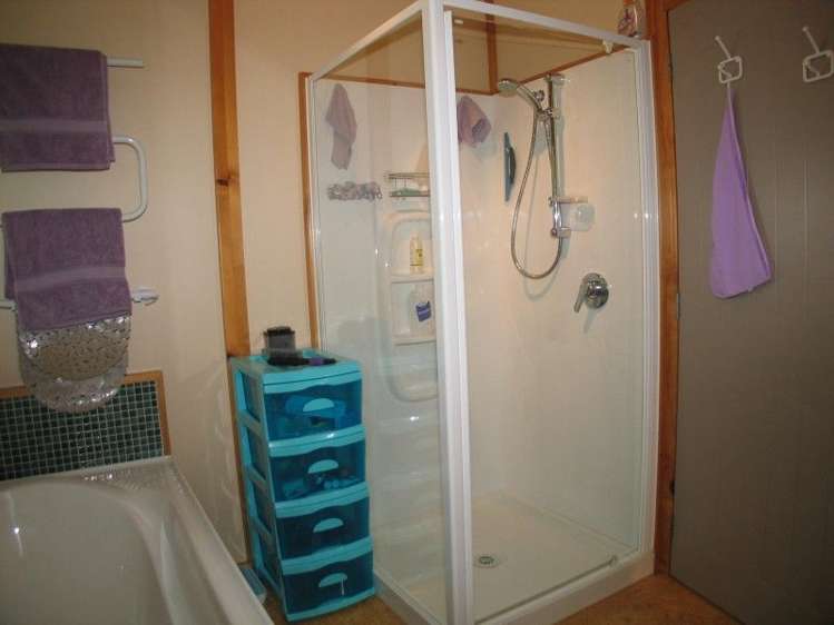 746 Queen Charlotte Drive Havelock_13