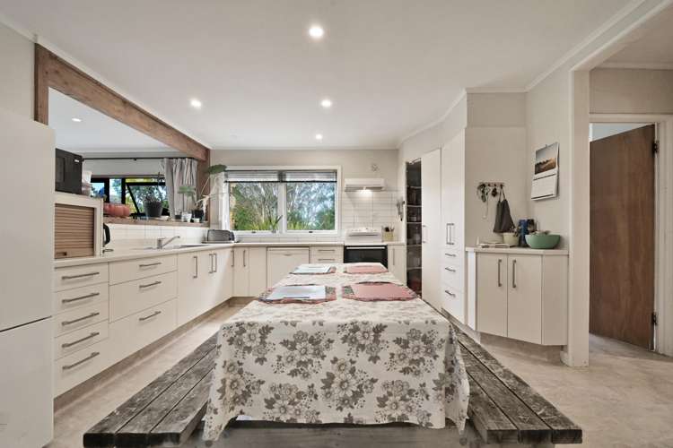 333 Glengarry Road Glengarry_12