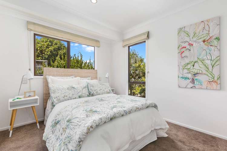 29 Saint Annes Crescent Wattle Downs_15