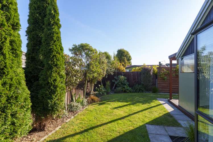 2/49 Sarabande Avenue Redwood_11