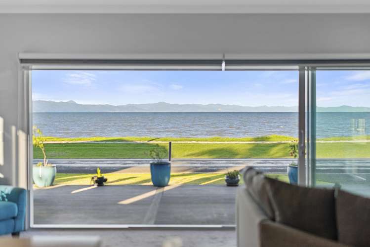 877 East Coast Road_2