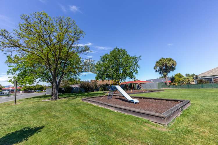 8 Lomax Place Islington_19