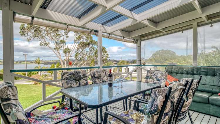 18 Grey Street East Mangonui_19