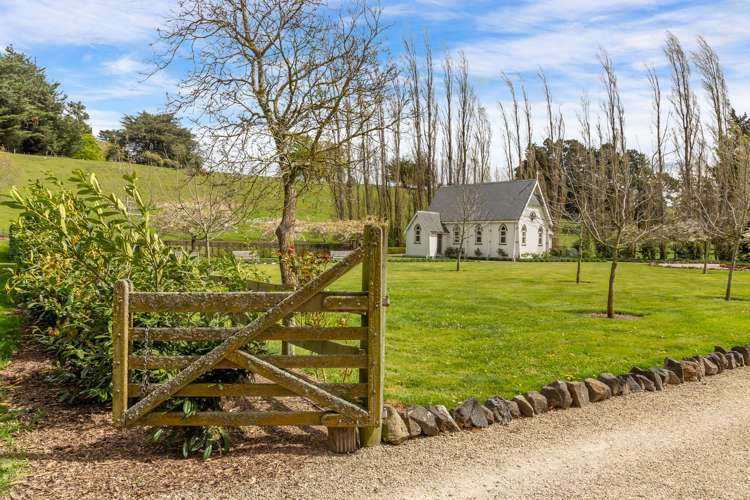 3979 West Coast Road Darfield_31