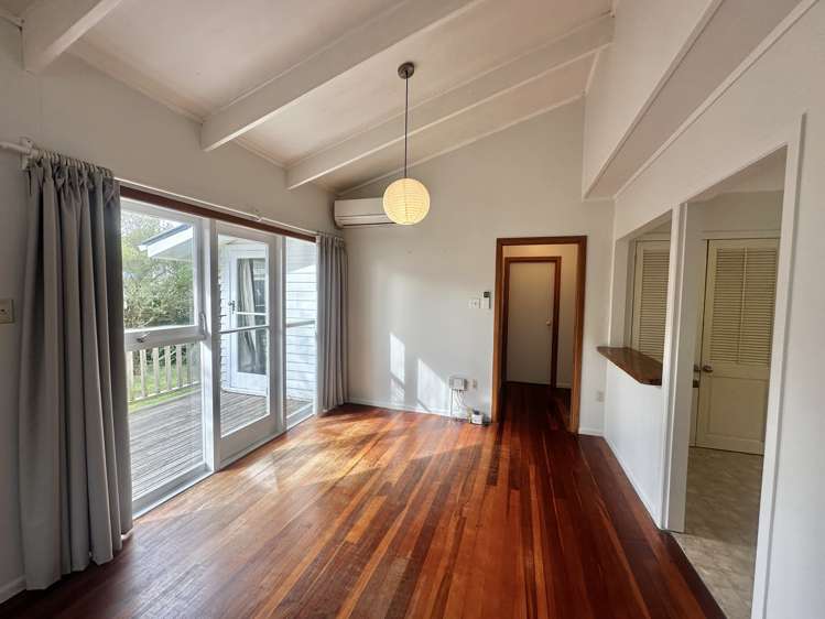 41 Saffron Street Birkdale_2