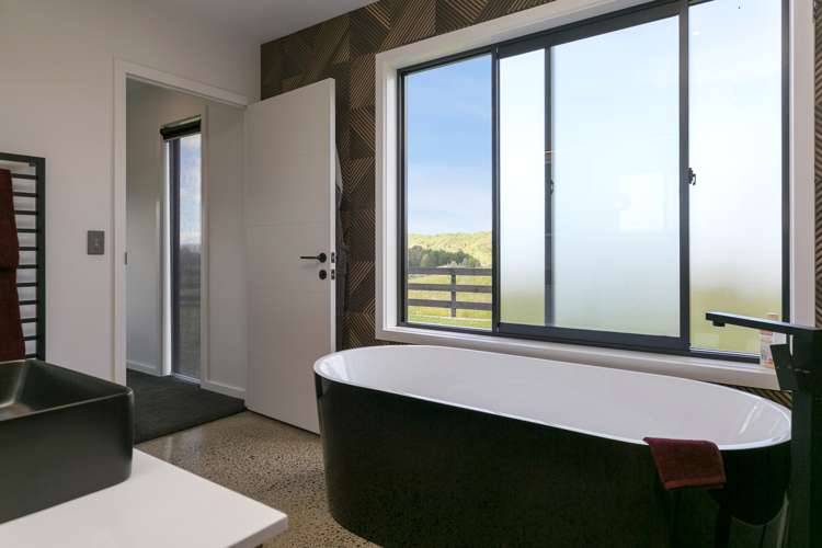 68 Otake Road Marotiri_22