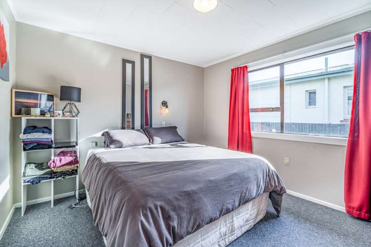 8 Mackenzie Street Winton_13