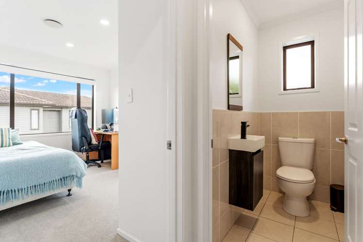 15 Lagoon View Gulf Harbour_15