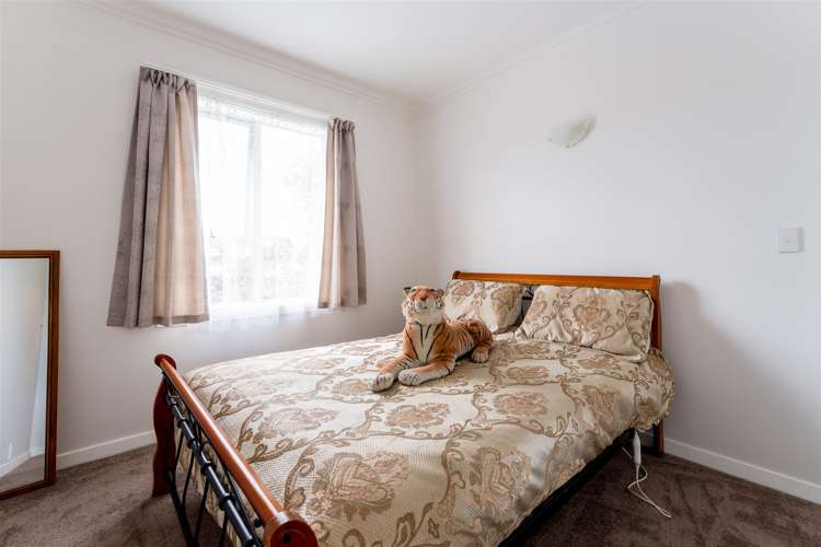 121 Riselaw Road Calton Hill_12