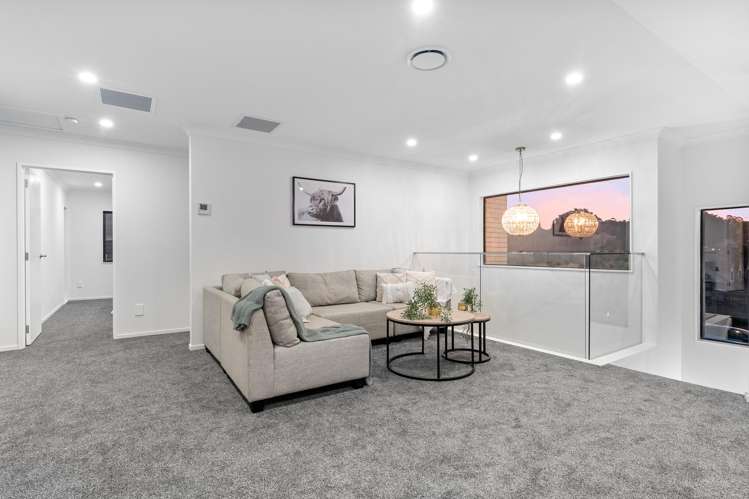 2B Palmgreen Court Stanmore Bay_14