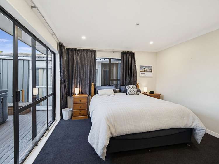 77 Avondale Road Taradale_7
