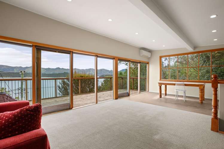 8 Bayview Road Charteris Bay_9