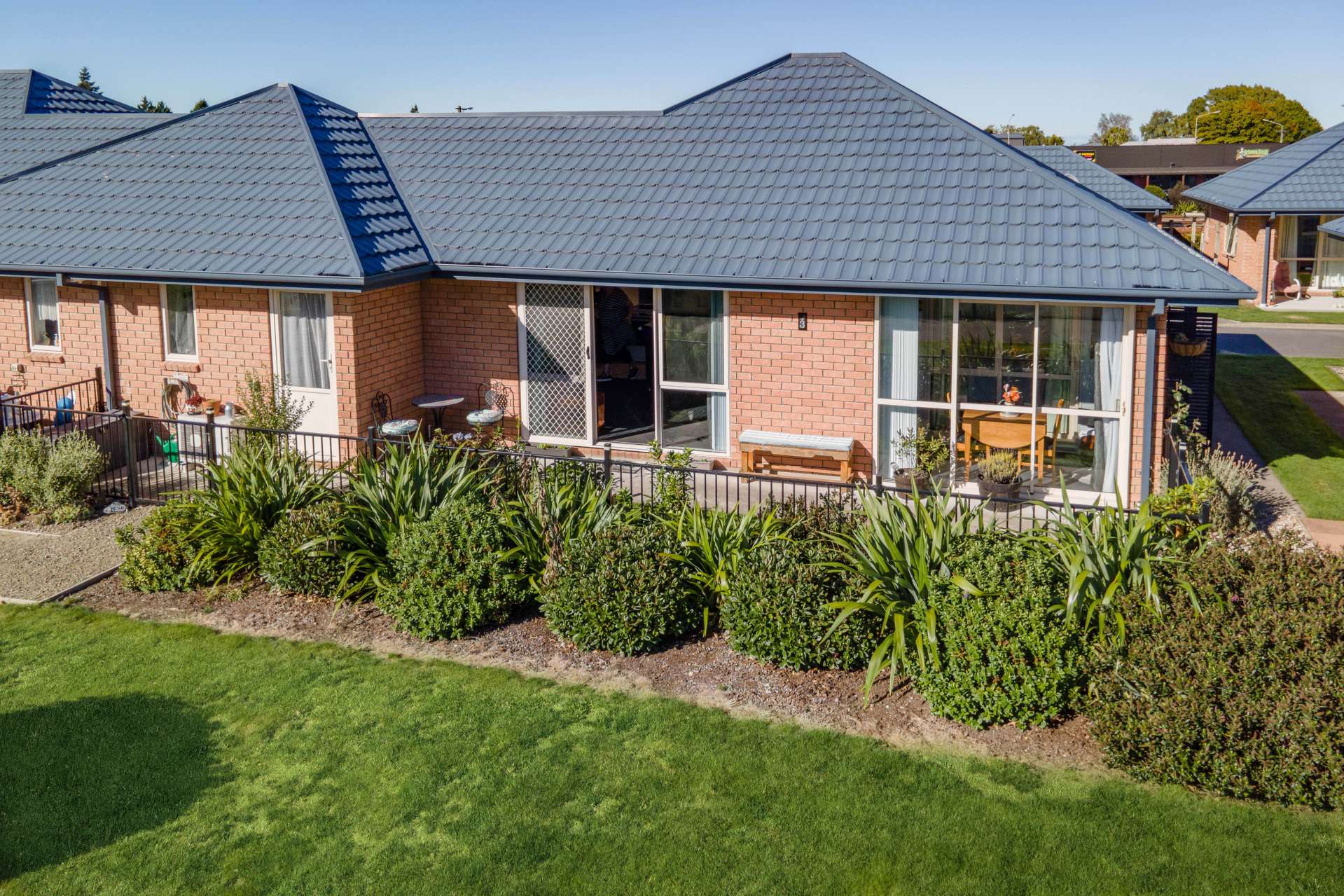 3/63b North Terrace Darfield_0