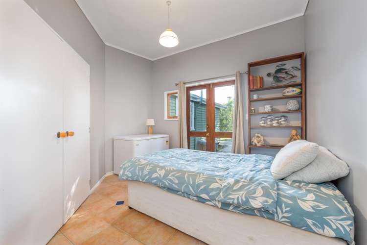 948 Queen Charlotte Drive Linkwater_19