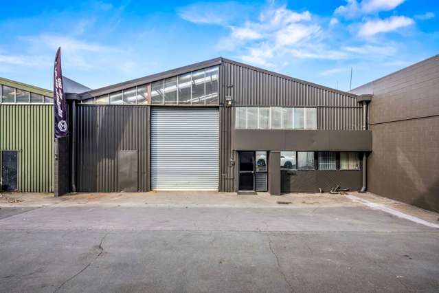 CBRE | Fully Refurbished East Tamaki Unit