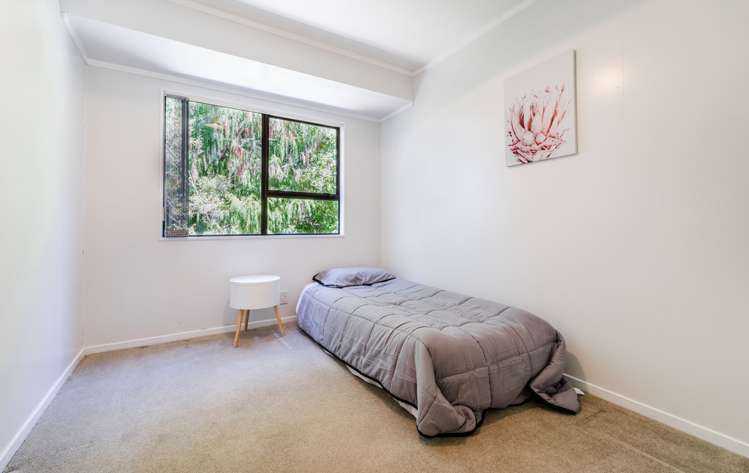 184 Godley Road Titirangi_10