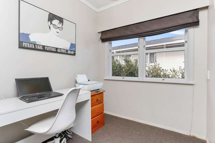 1 Finnerty Avenue Bucklands Beach_20