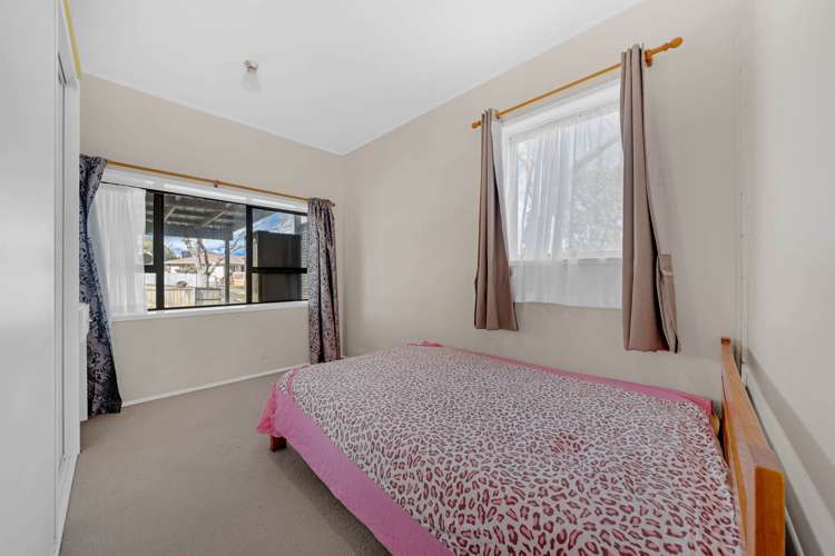72 Kurnell Drive Botany Downs_14