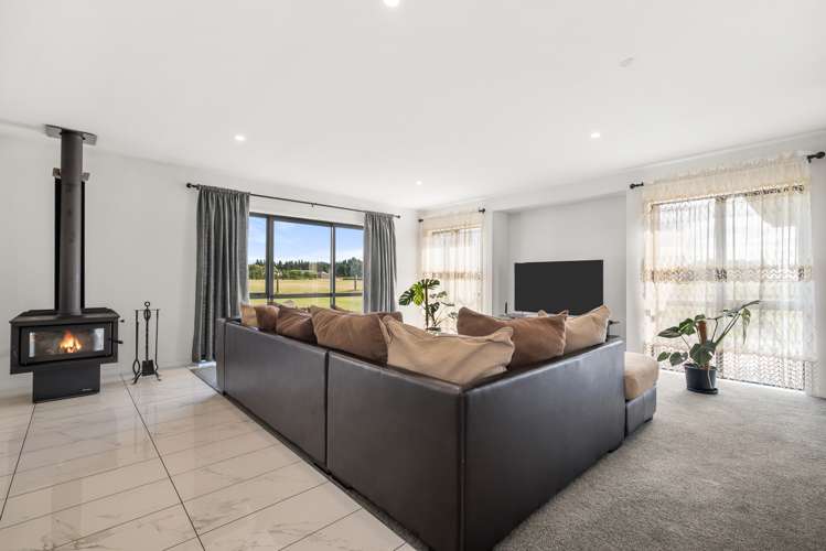 918B Weedons Ross Road_0